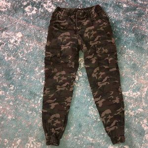 Fashion Nova army style camo pants